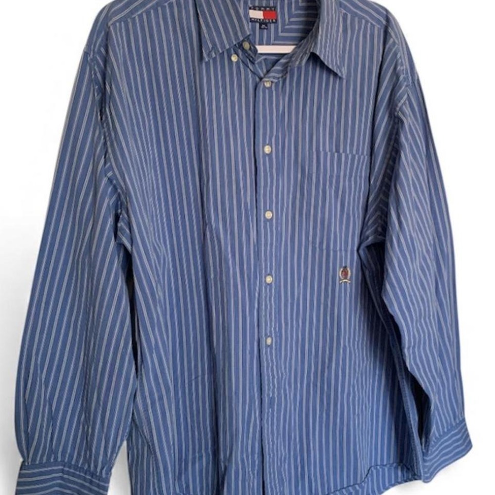 Tommy Hilfiger Men's Blue And White Striped Button-Up Shirt Long Sleeve Size XL